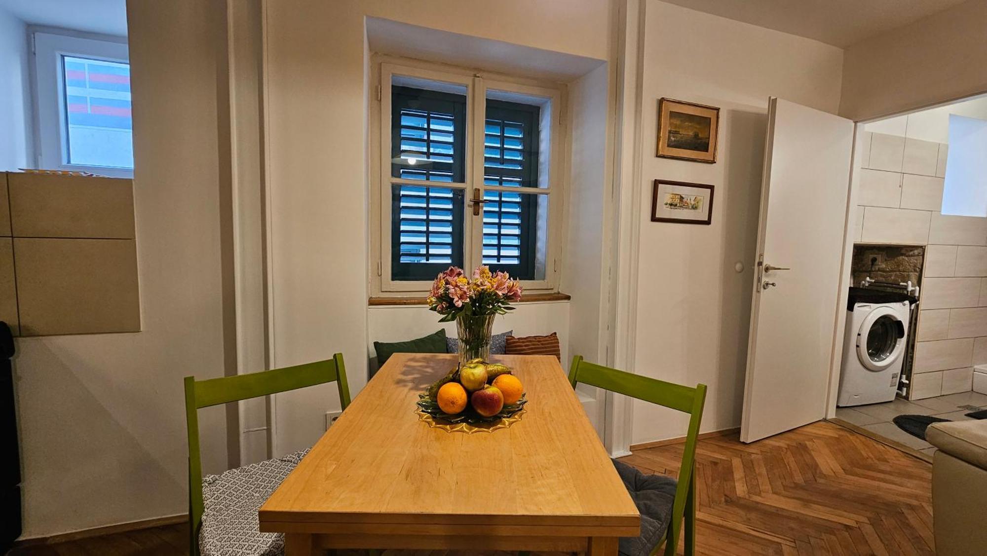 Eufrasiana Apartments Poreč Exteriör bild