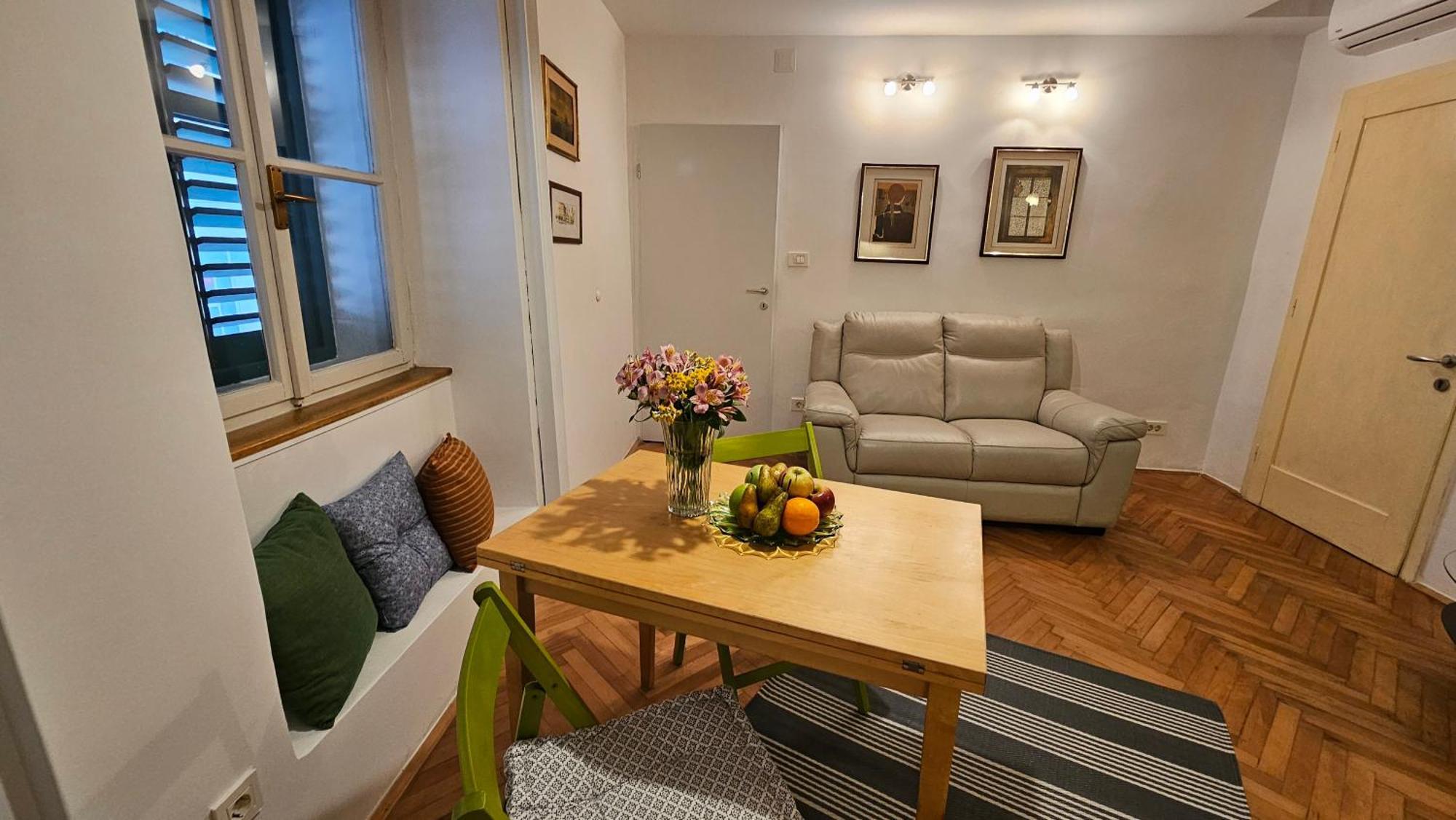 Eufrasiana Apartments Poreč Exteriör bild